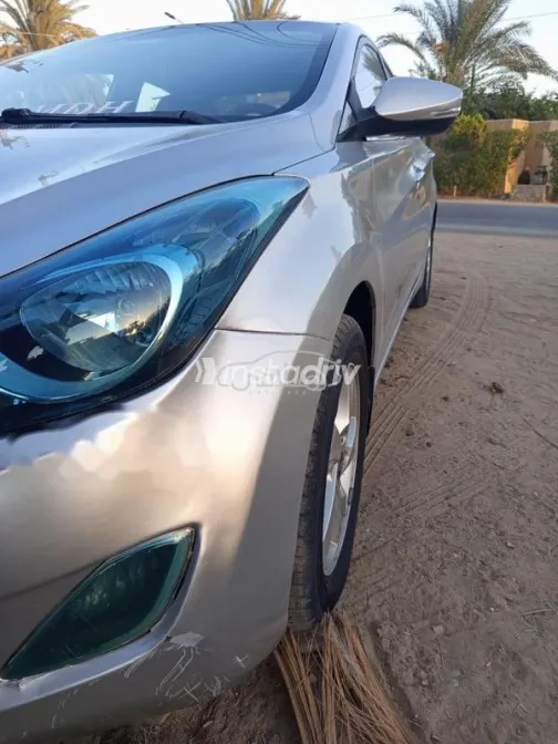 Hyundai Elantra AD 2012 Dark Gray Used for Sale - 3