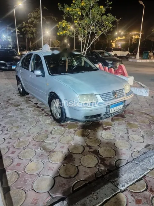 Volkswagen Bora 2000 Gray Used for Sale - 1