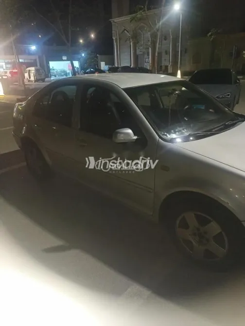 Volkswagen Bora 2000 Gray Used for Sale - 7
