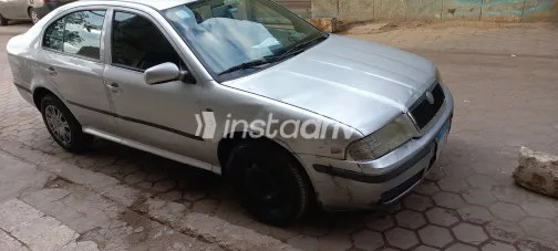 سكودا اوكتافيا A4 2003 أبيض مستعملة للبيع - 2
