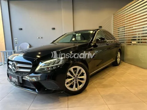 مرسيدس C 180 2019 أسود مستعملة للبيع - 1