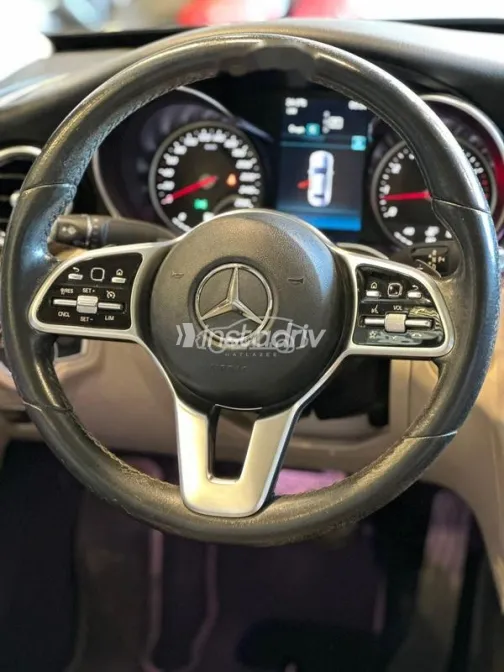 مرسيدس C 180 2019 أسود مستعملة للبيع - 6