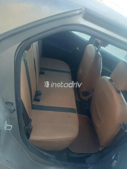 Renault Logan 2016 Gold Used for Sale - 2