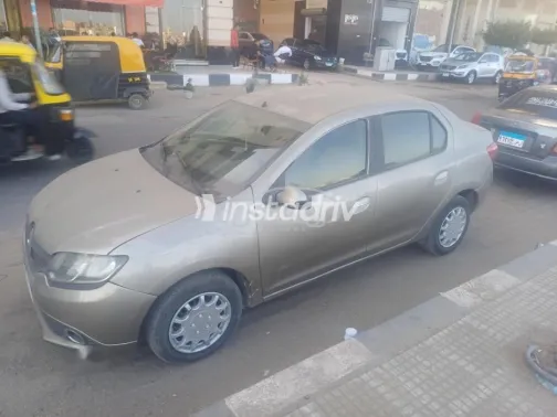 Renault Logan 2016 Gold Used for Sale - 5