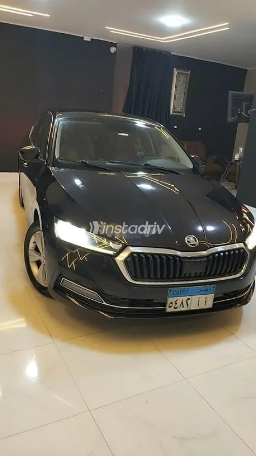 سكودا اوكتافيا 2022 أسود مستعملة للبيع - 8