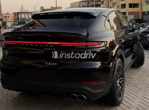 Porsche Cayenne S 2026 Black Used for Sale - 5
