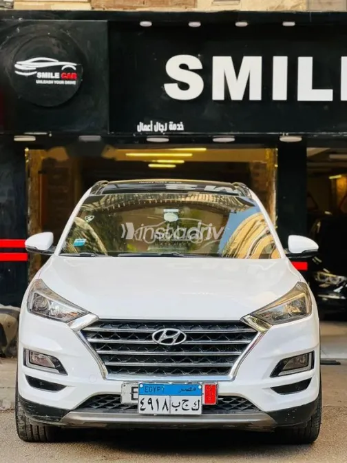 Hyundai Tucson GDI 2019 White Used for Sale - 1