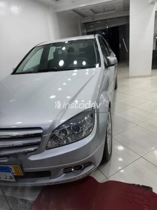 Mercedes C 180 2009 Silver Used for Sale - 2