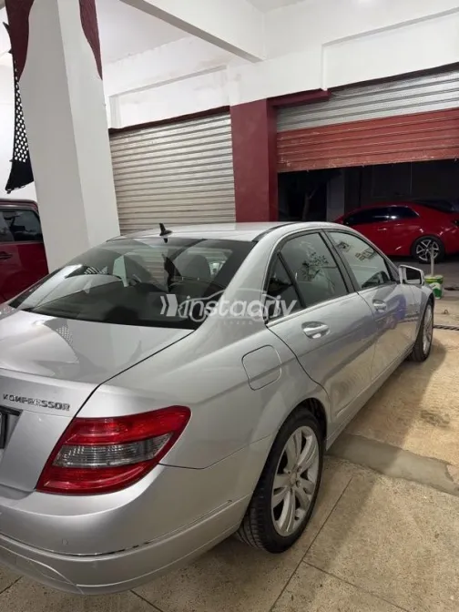 Mercedes C 180 2009 Silver Used for Sale - 10