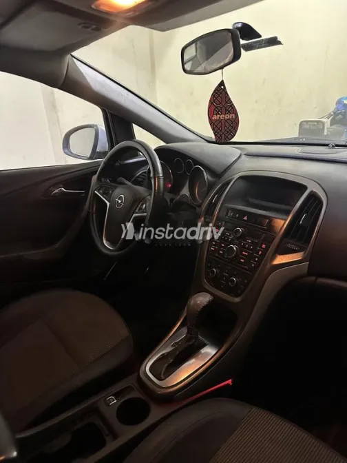 Opel Astra 2012 Silver Used for Sale - 5