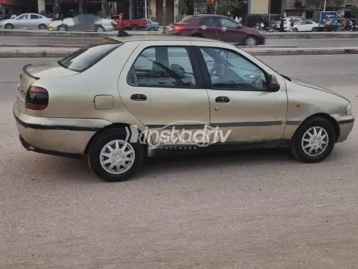 Fiat Siena 2000 White Used for Sale - 2