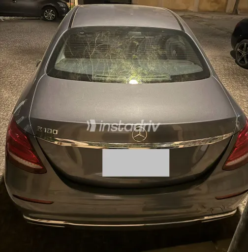 Mercedes E 180 2018 White Used for Sale - 5