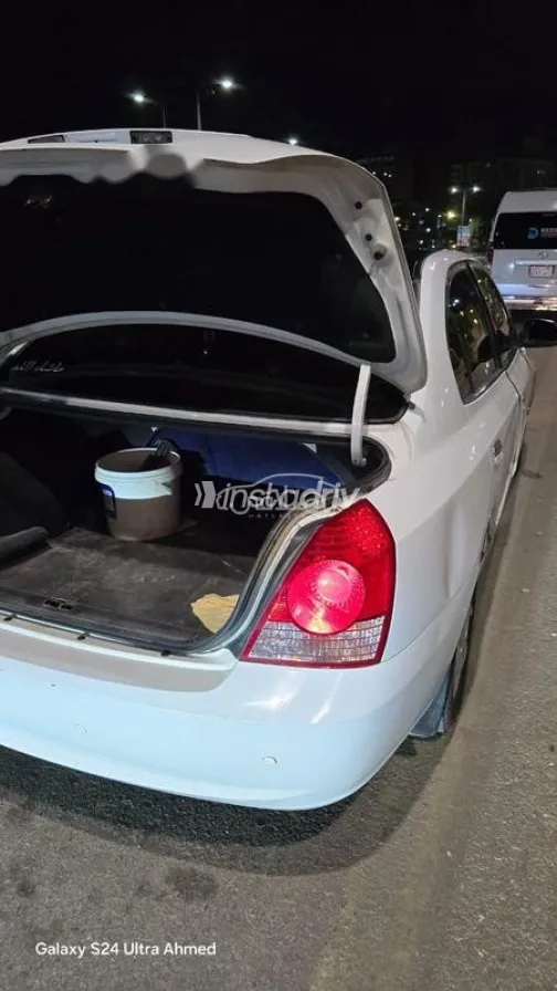 Hyundai Avante 2003 White Used for Sale - 9