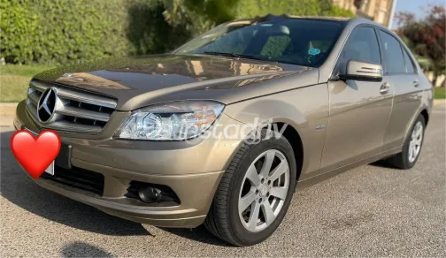 مرسيدس C 180 2010 ذهبي مستعملة للبيع - 2