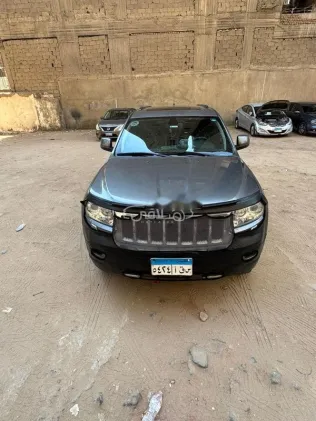 Jeep Grand Cherokee 2013 Gray Used for Sale
