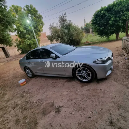 بي ام دبليو 520 2017 أبيض مستعملة للبيع - 6