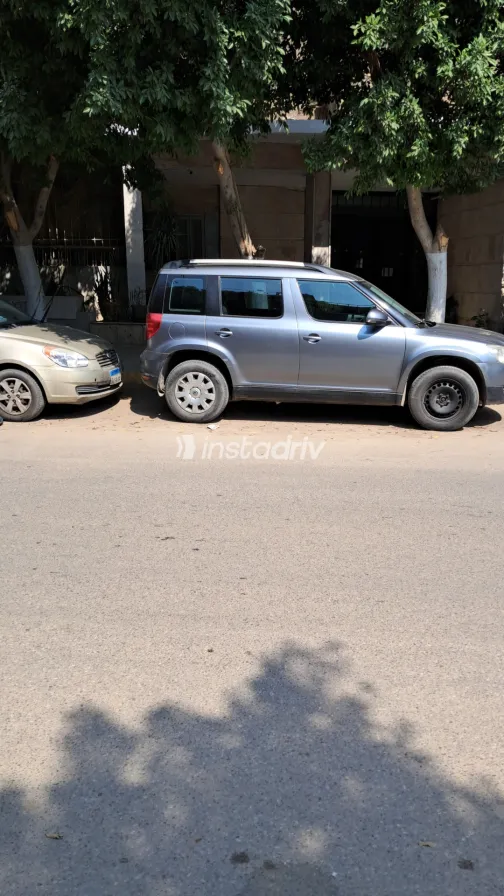 Skoda Yeti 2013 White Used for Sale - 2