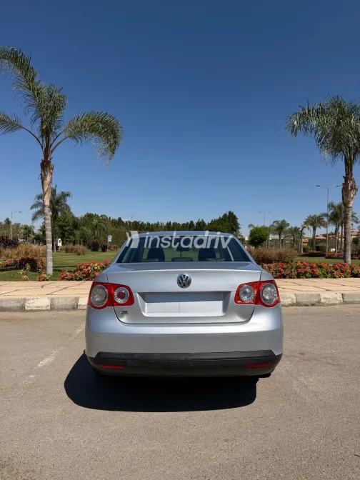 Volkswagen Jetta 2010 White Used for Sale - 6