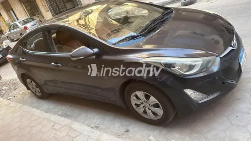 Hyundai Elantra 2016 White Used for Sale - 1