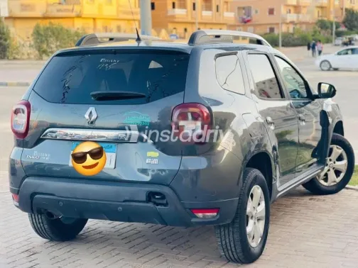 Renault Duster 2019 White Used for Sale - 5