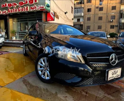 مرسيدس A 200 2014 أسود مستعملة للبيع - 3