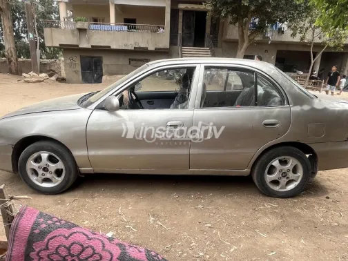 Hyundai Accent 2000 Mocha Used for Sale - 5
