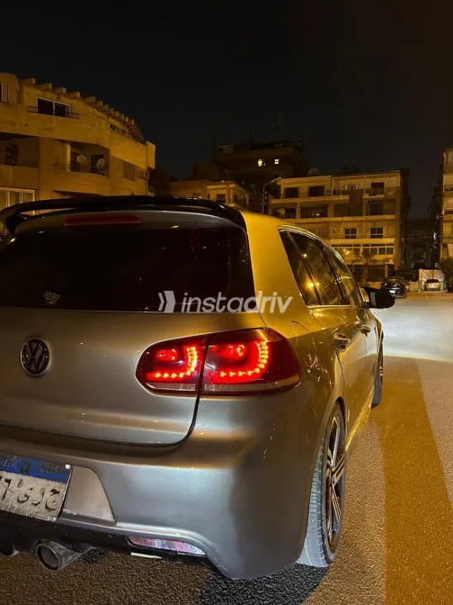 Volkswagen Golf 2011 White Used for Sale - 8
