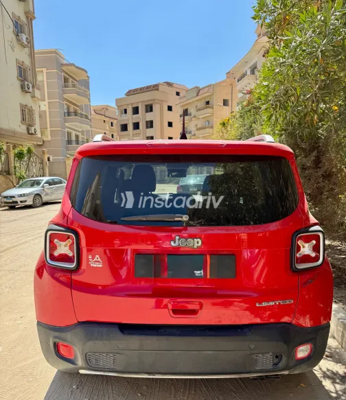 Jeep Renegade 2018 White Used for Sale - 3