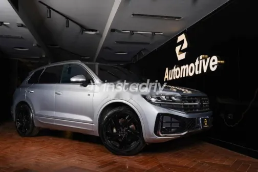 Volkswagen Touareg 2024 Silver Used for Sale - 3