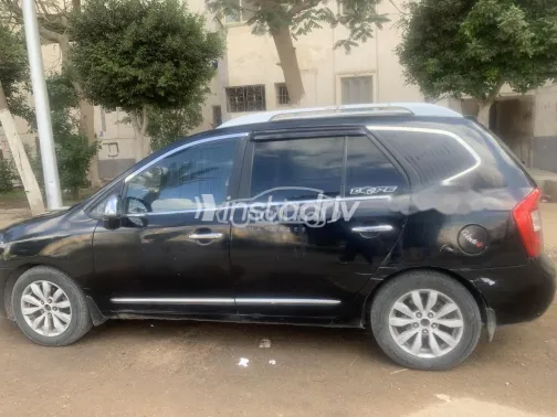 Kia Carens 2011 Black Used for Sale - 2