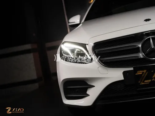Mercedes E 200 2019 White Used for Sale - 8