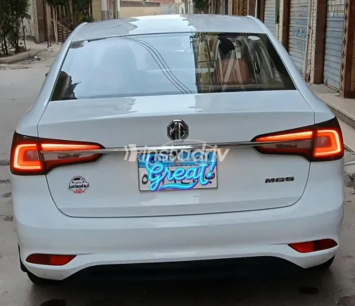MG 5 2022 White Used for Sale - 2