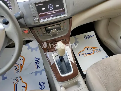 نيسان سنترا 2023 أسود مستعملة للبيع - 9
