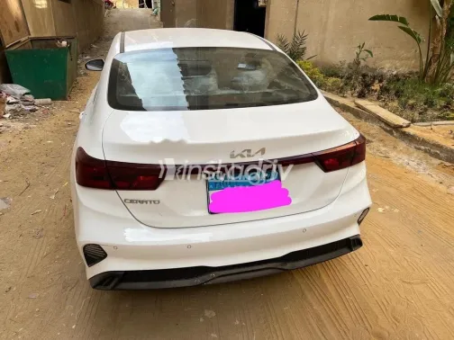 Kia Cerato 2024 White Used for Sale - 2