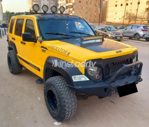 Jeep Cherokee 2009 Yellow Used for Sale - 4