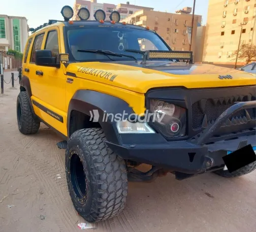 Jeep Cherokee 2009 Yellow Used for Sale - 9