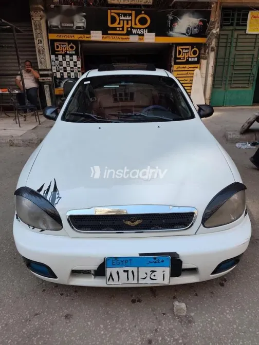 Chevrolet Lanos 2010 White Used for Sale - 1