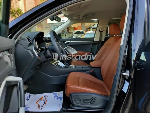 Audi Q3 2025 Black Used for Sale - 5