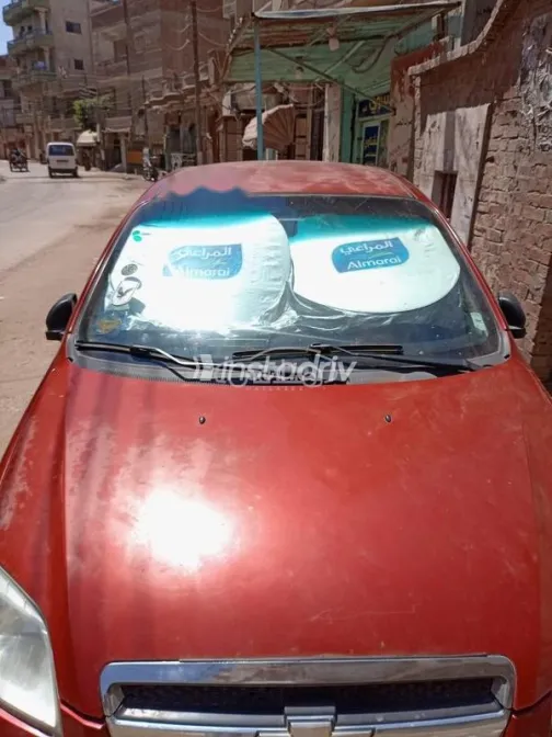 Chevrolet Aveo 2009 Red Used for Sale - 8