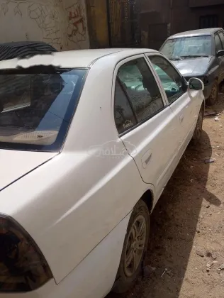Hyundai Verna 2009 White Used for Sale