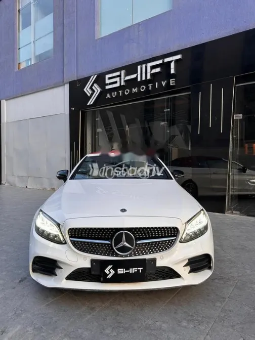 Mercedes C 200 2020 White Used for Sale - 1