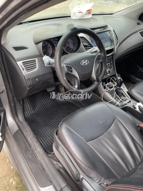 Hyundai Elantra MD 2016 Gray Used for Sale - 8