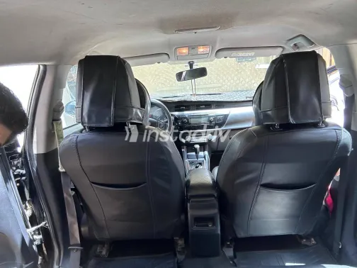 Toyota Corolla 2016 White Used for Sale - 6