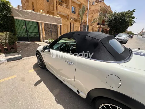 Mini Cooper 2013 White Used for Sale - 9