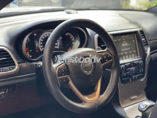 Jeep Grand Cherokee 2017 Gray Used for Sale - 10