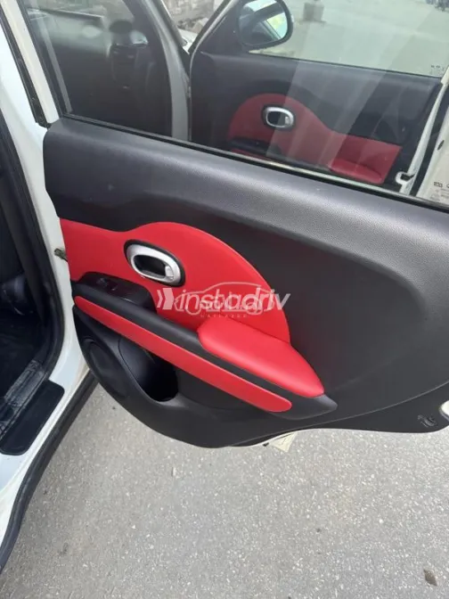 Kia Soul 2015 Beige Used for Sale - 3