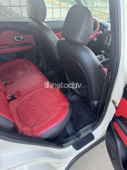 Kia Soul 2015 Beige Used for Sale - 4
