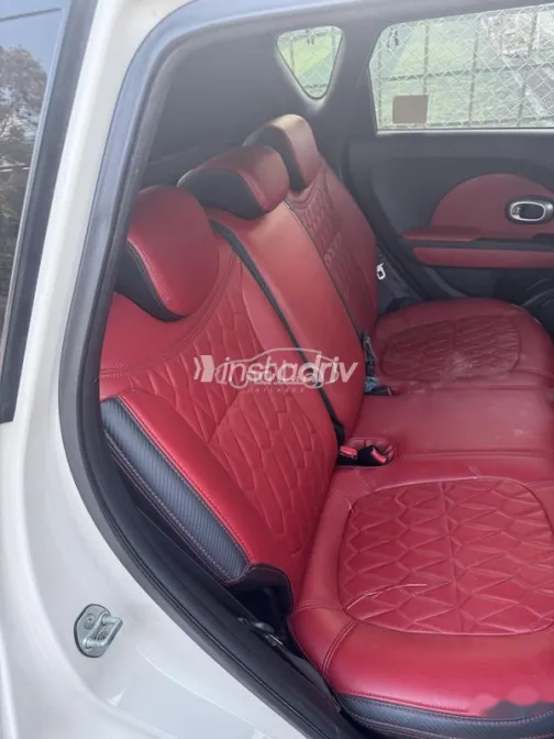 Kia Soul 2015 Beige Used for Sale - 5