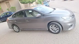 Nissan Sentra 2019 White Used for Sale