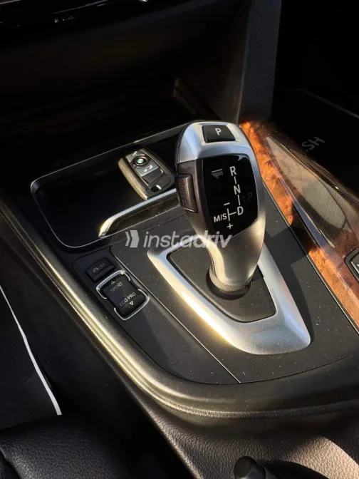 BMW 320 2017 White Used for Sale - 6